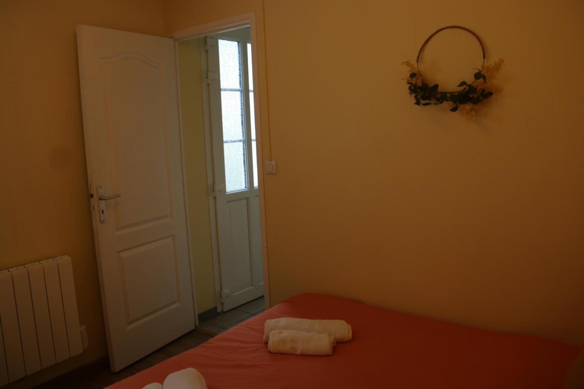 Maison Au Calme 2 Chambres Centre De Caen Eksteriør billede
