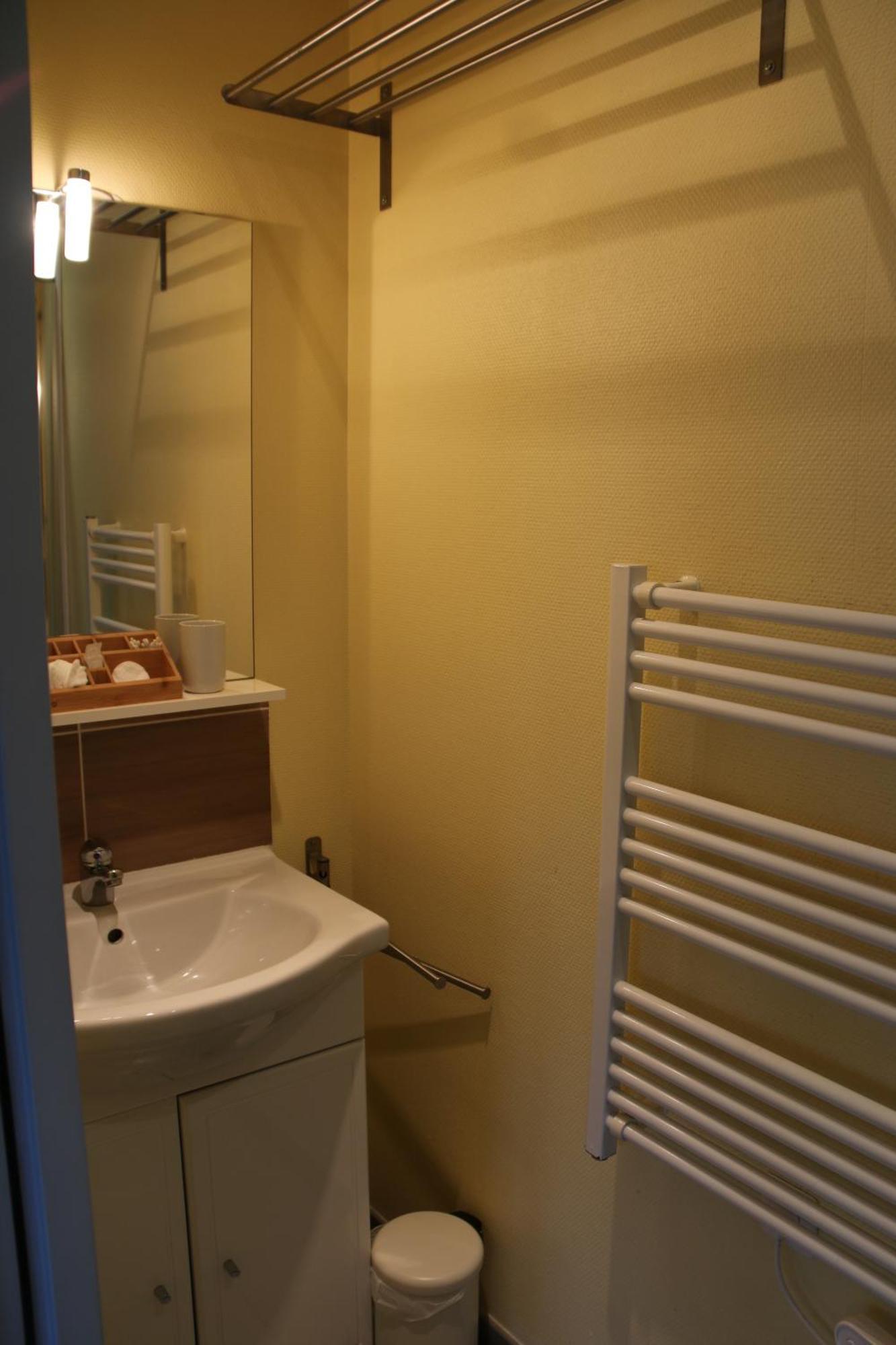 Maison Au Calme 2 Chambres Centre De Caen Eksteriør billede